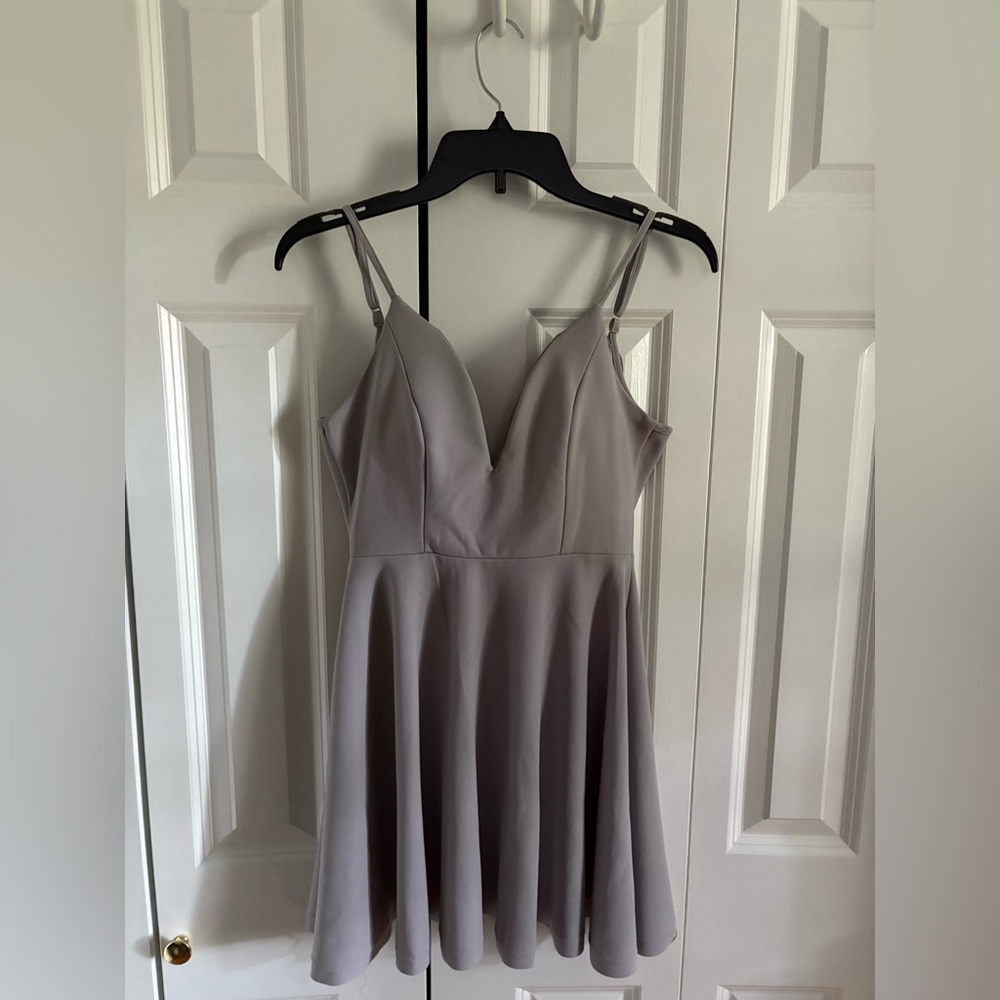 Trac Thin Strapped Gray Dress